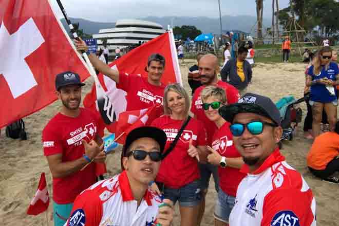 Swiss Team und Hong Kong Paddler